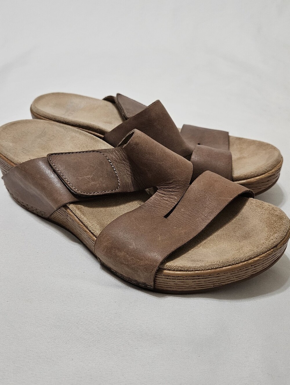 Dansko Shoes Womens Lacee Sandals Size 38 7.5 Brown Leather Slides Wedge Comfort